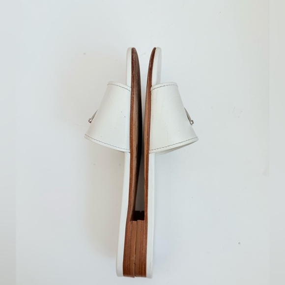 Prada white leather Triangle logo embellished open toe flat slide sandals 37 - Picture 9 of 10